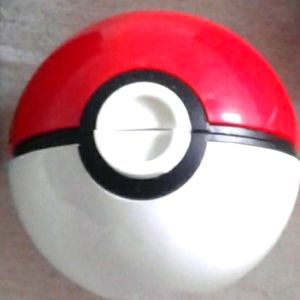 2inch diameter Pokemon Ball Herb Grinder NWOT